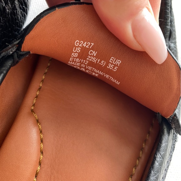 Women Coach Black Loafers 35.5 - Picture 4 of 6